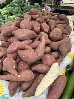 A pile of sweet potatoes